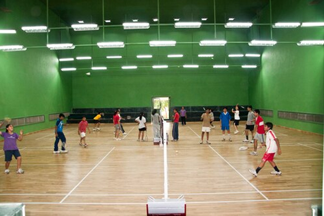 Badminton